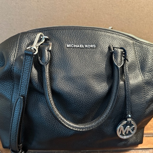 Michael Kors Satchel - Picture 1 of 2